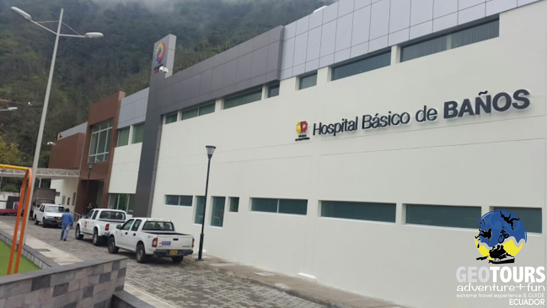 ¿Dónde está el centro de salud más cercano en Baños de Agua Santa?