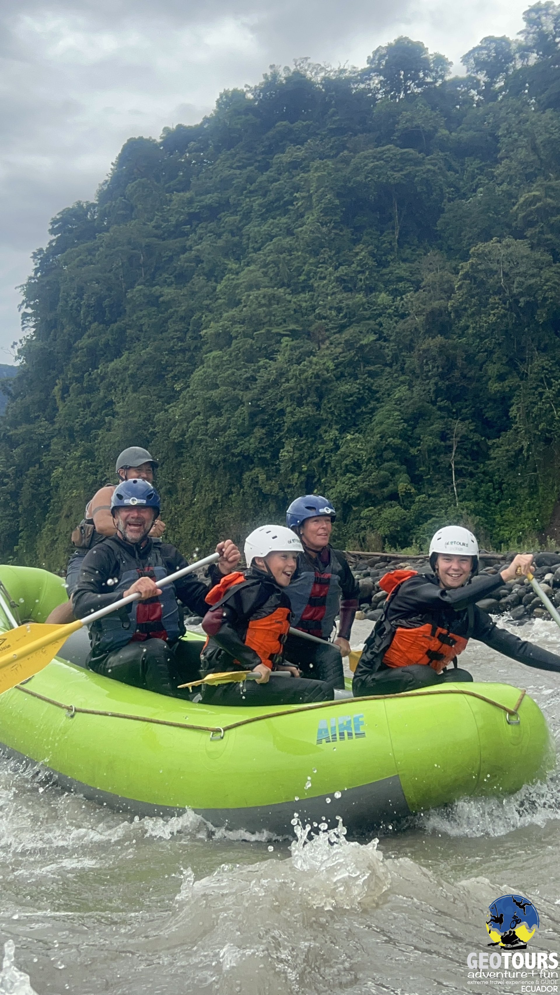 Family Rafting with Geotours