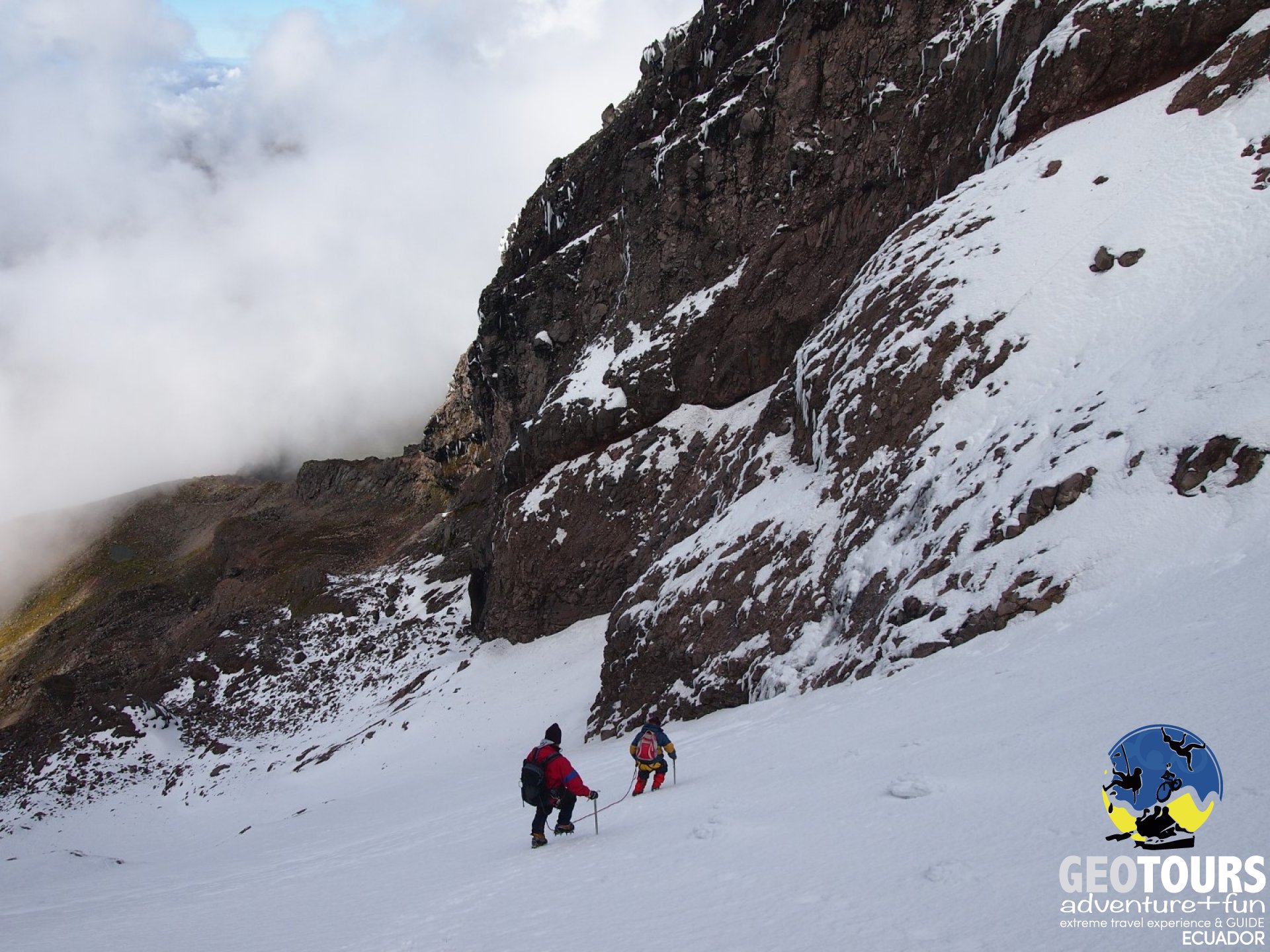Volcán Carihuairazo  - Tour 2 Dí­as 